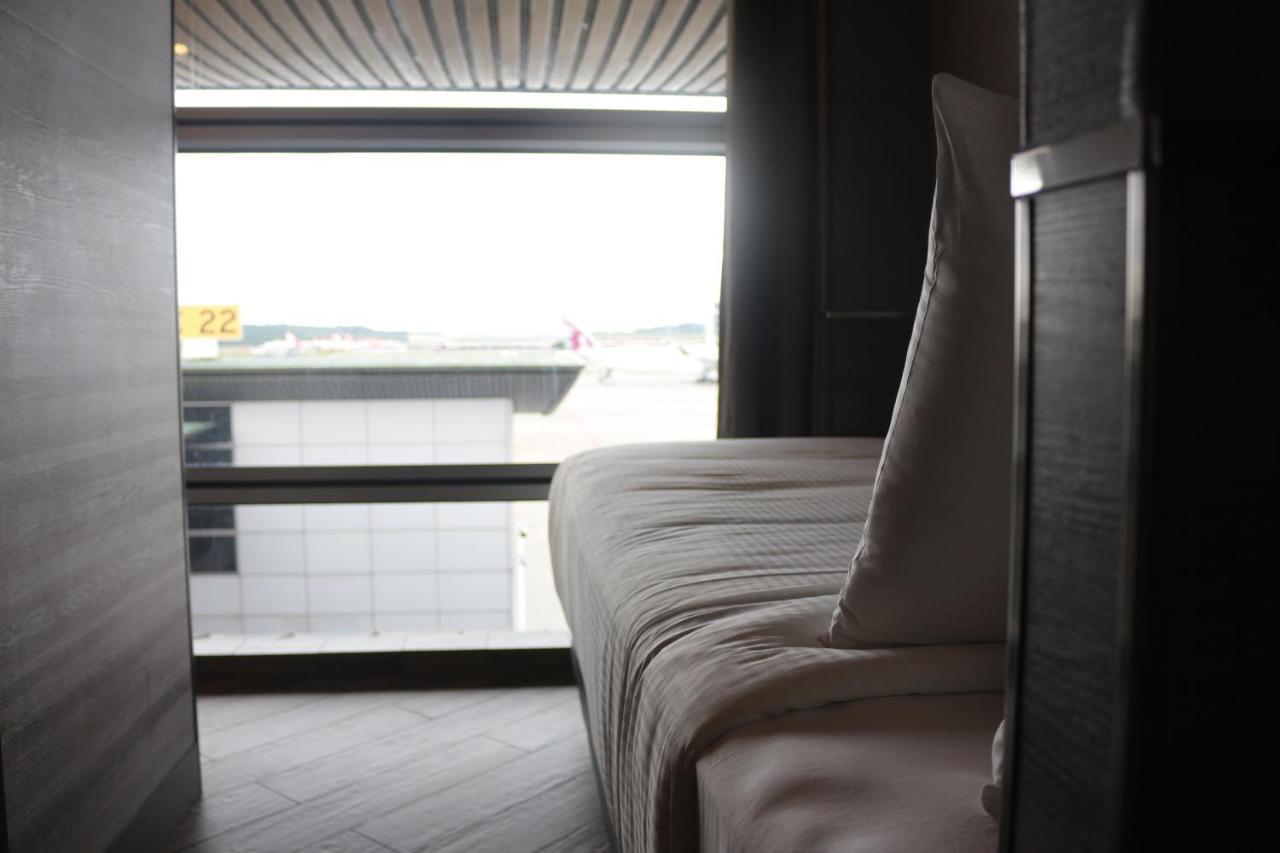 Plaza Premium Lounge Hotel Sepang Bagian luar foto