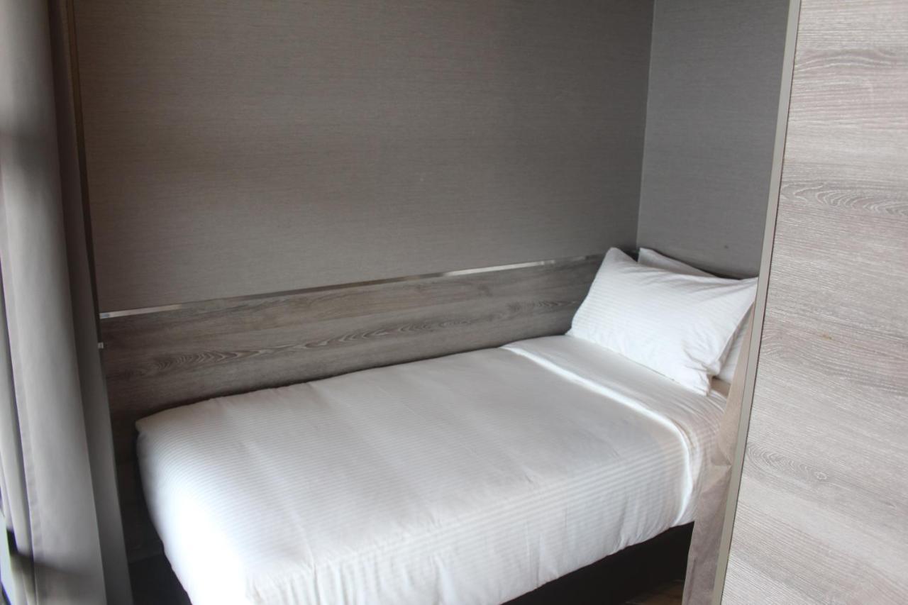 Plaza Premium Lounge Hotel Sepang Bagian luar foto